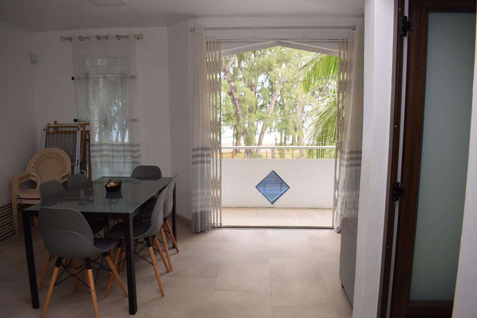 Sea Front Apartment Villa Flic-en-Flacq Exterior foto